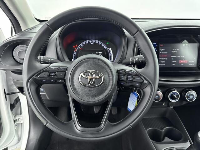 Toyota AYGO X 1.0 VVT-i MT Play