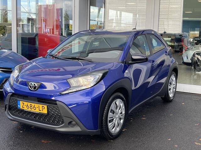 Toyota AYGO X 1.0 VVT-i MT Play