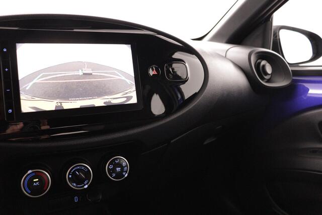 Toyota AYGO X 1.0 VVT-i MT Play | Apple Carplay/Android Auto | achteruitrijcamera |
