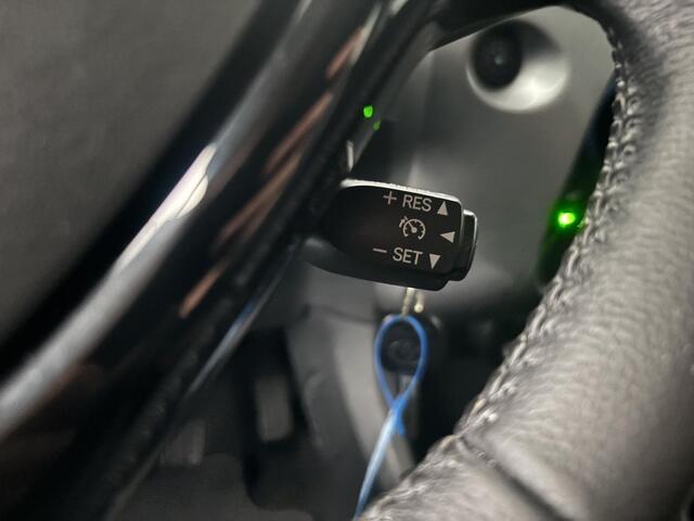 Toyota AYGO 1.0 VVT-i x-play APPLE CARPLAY/ANDROID AUTO, SLECHTS 79.409KM!!!!