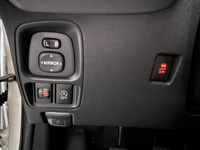 Toyota AYGO 1.0 VVT-i x-sport Met trekhaak, slechts 33106KM! Zeer nette en luxe wagen