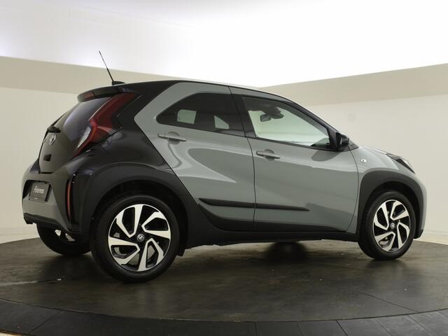 Toyota AYGO 1.0 VVT-i S-CVT Envy Bi Tone | Stoelverwarming