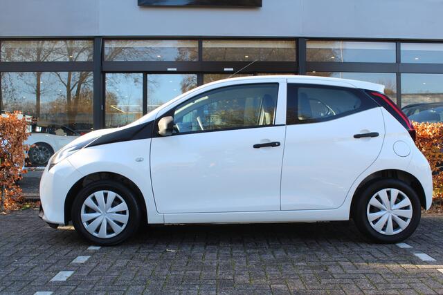 Toyota AYGO 1.0 VVT-i x-fun | Rijklaar | Airco | DAB+ | Bluetooth | USB/AUX-speler