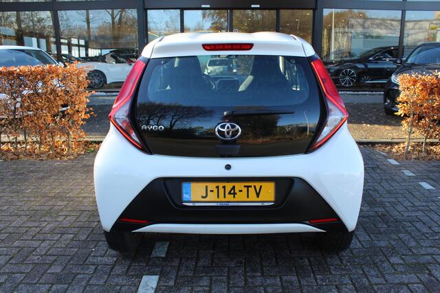 Toyota AYGO 1.0 VVT-i x-fun | Rijklaar | Airco | DAB+ | Bluetooth | USB/AUX-speler