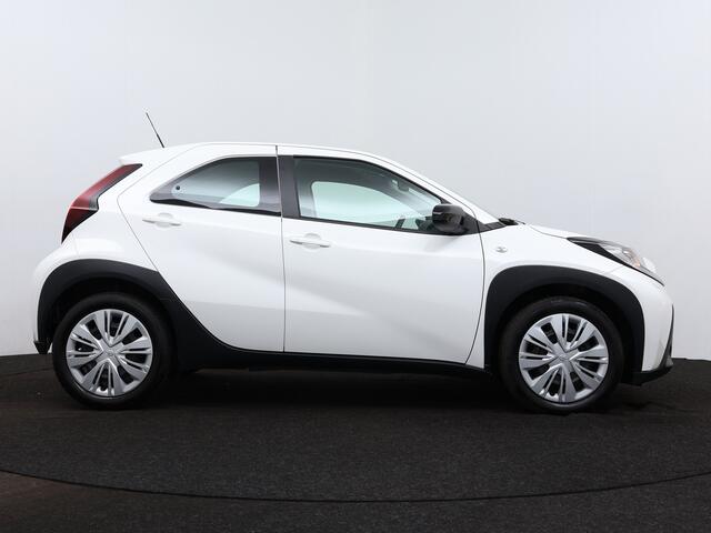 Toyota AYGO X 1.0 VVT-i MT play | Carplay | BTW auto |