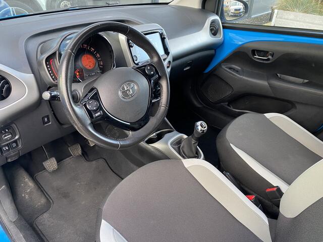 Toyota AYGO 1.0 VVT-i x-sport Airco , App Connect , camera