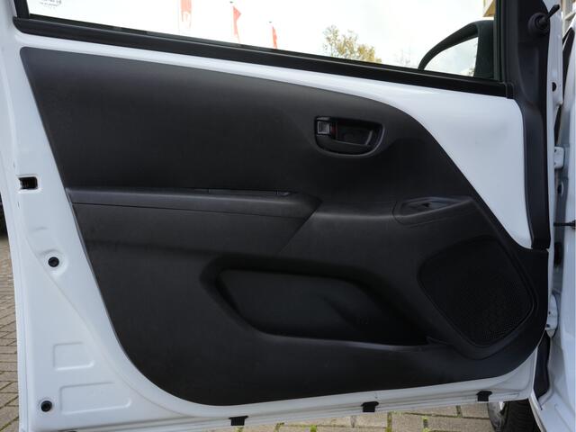 Toyota AYGO 1.0 VVT-i x-fun | Airco | Limiter | Bluetooth