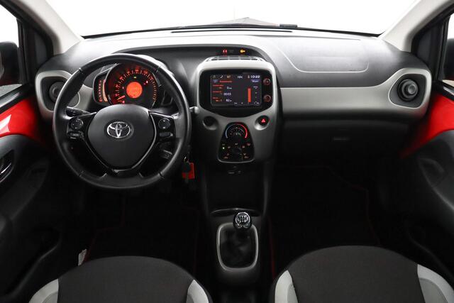 Toyota AYGO 1.0 VVT-i x-sport | Airco | Navigatie | Parkeer camera |