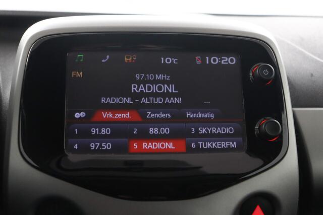 Toyota AYGO 1.0 VVT-i x-sport | Airco | Navigatie | Parkeer camera |