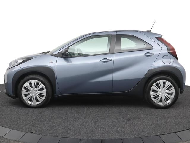 Toyota AYGO X 1.0 VVT-i MT Play | Cruise control | Apple carplay-android auto | Parkeercamera |