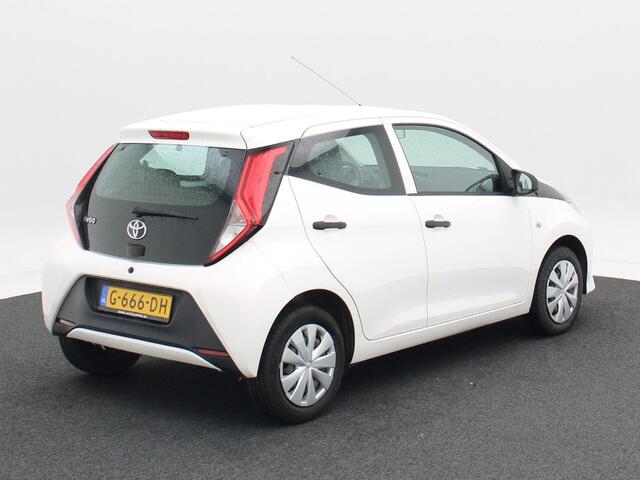 Toyota AYGO 1.0 VVT-i x | Camera | CarPlay | Cruise Control | Elektrische Ramen | 42.762 Km!!
