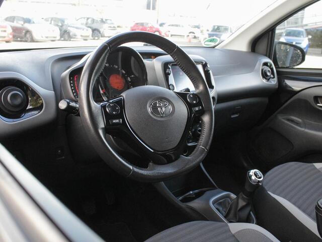 Toyota AYGO 1.0 VVT-i x-joy | Carplay / Android Auto | Airco | Camera | Lm-Velgen