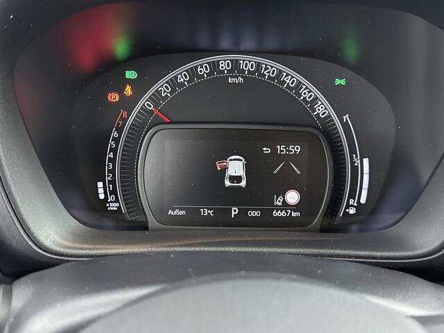 Toyota AYGO X 1.0 VVT-i S-CVT Envy Premium | Stoelverwarming | Navigatie | Parkeersensoren V+A |