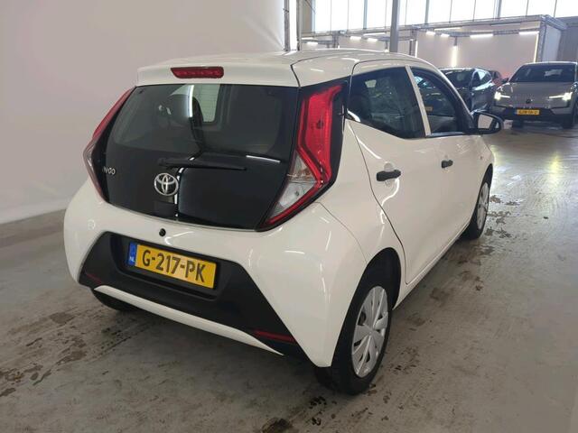 Toyota AYGO 1.0 VVT-i x-fun 1e Eigenaar | NL-Auto | Volledig Onderh | BTW | Bluetooth | Led | Start/Stop | Hill-Hold | Stuurbekrachtiging
