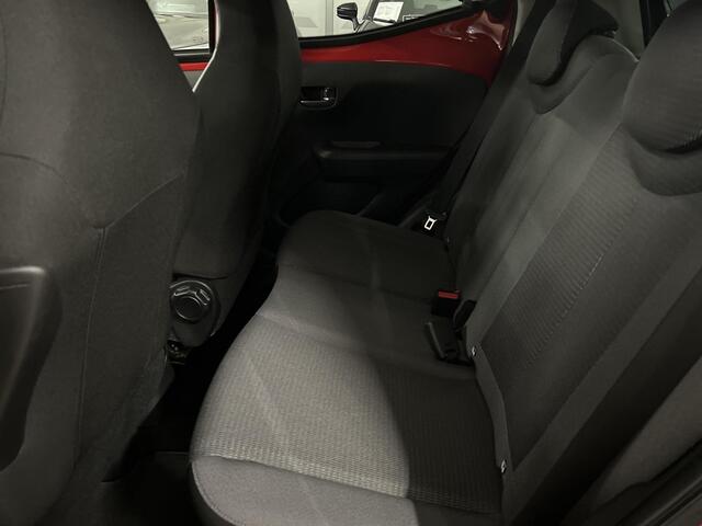 Toyota AYGO 1.0 VVT-i x-joy