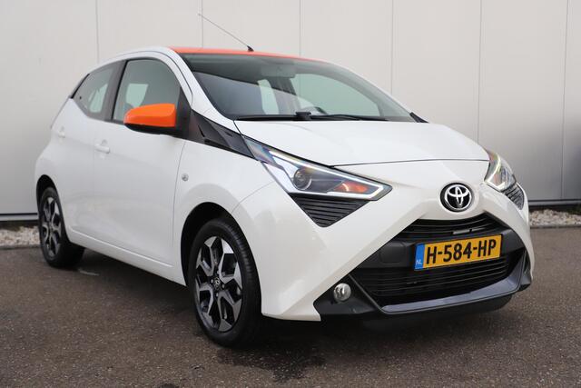Toyota AYGO 1.0 VVT-i x-joy 14 inch LMV Carplay Android Navigatie Achteruitrijcamera Airco