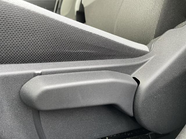 Toyota AYGO 1.0 VVT-i X-Nav X-Play **NAVIGATIE/ PARKEERCAMERA/ 36 MAANDEN GARANTIE/ DEALER ONDERHOUDEN**