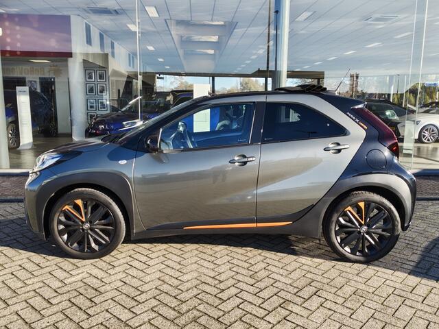 Toyota AYGO 1.0 VVT-i S-CVT Limited | El. Vouwdak | Navi | Stoelverwarming