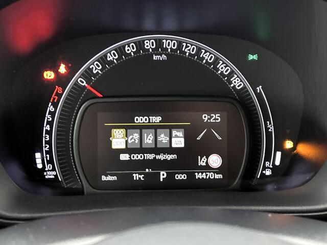 Toyota AYGO X 1.0 VVT-i S-CVT Envy Limited | Apple Carplay/Android Auto | Climate control | Adaptive cruise control |