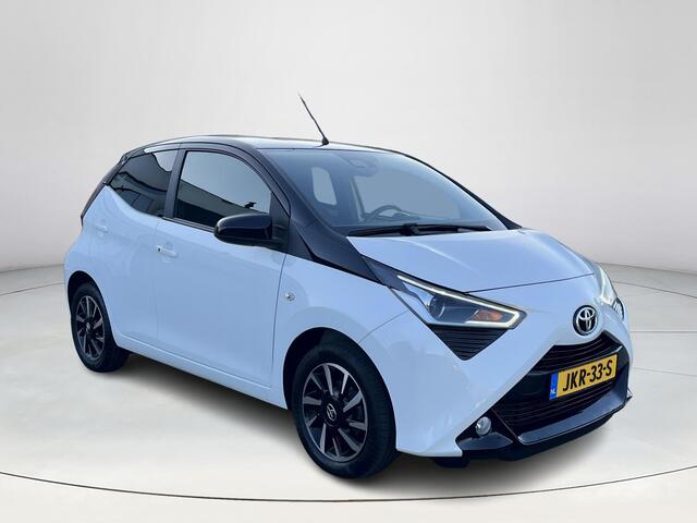 Toyota AYGO 1.0 VVT-i x-clusiv | x-shift automaat | Carplay | Licht metalen velgen | Keyless entry |