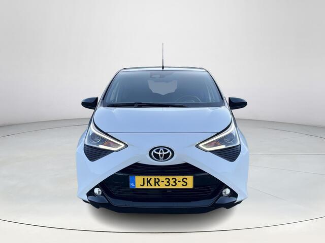 Toyota AYGO 1.0 VVT-i x-clusiv | x-shift automaat | Carplay | Licht metalen velgen | Keyless entry |