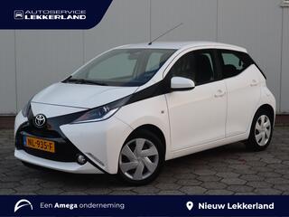 toyota-aygo-1.0-vvt-i-x-play--airc