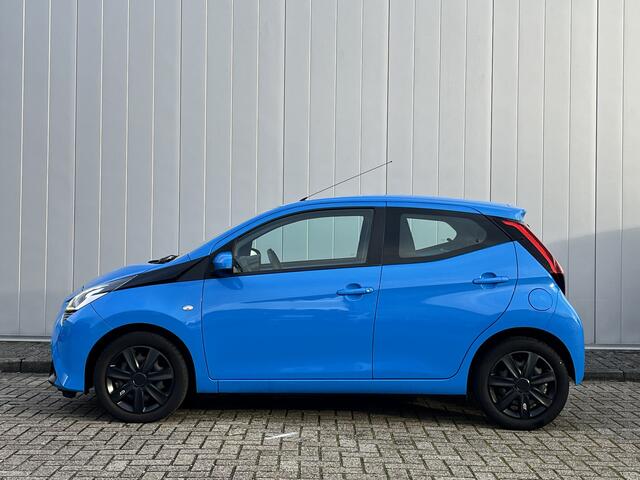 Toyota AYGO 1.0 VVT-i x-play Carplay Android auto Dealer onderhouden!