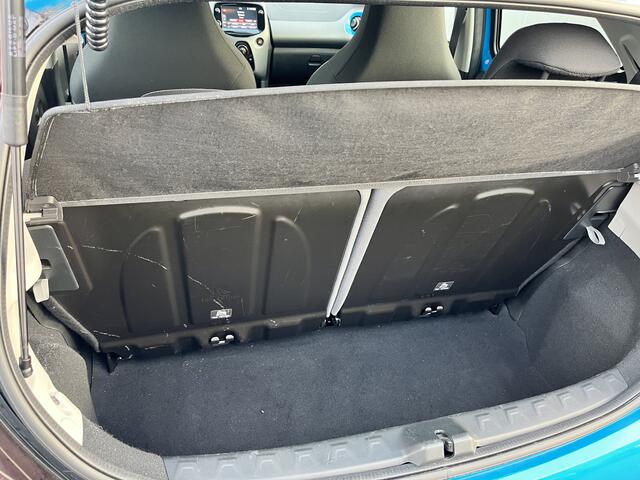 Toyota AYGO 1.0 VVT-i x-play Carplay Android auto Dealer onderhouden!