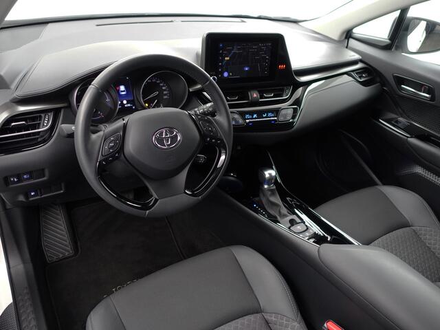 Toyota C-HR 1.8 Hybrid Dynamic Sport Aut- Full Maxton Design, Two Tone, Smoke PPF, Xenon Led, Camera, Carplay