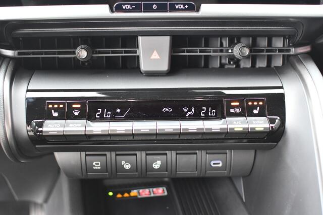 Toyota C-HR 2.0 Plug-in Hybrid 220 First Edition Automaat 223pk | Rondom camera | Stoel -en stuurverwarming | BSM | BTW auto |