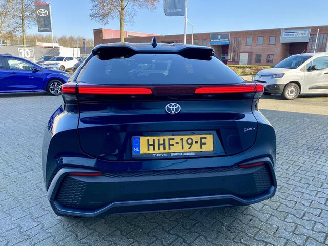 Toyota C-HR 1.8 Hybrid 140 Dynamic Bi-tone