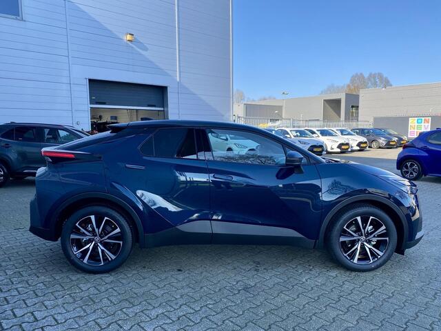 Toyota C-HR 1.8 Hybrid 140 Dynamic Bi-tone