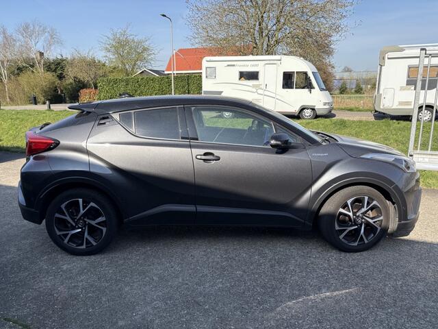 Toyota C-HR 1.8 Hybrid Bi-Tone | Full options | Net binnen!