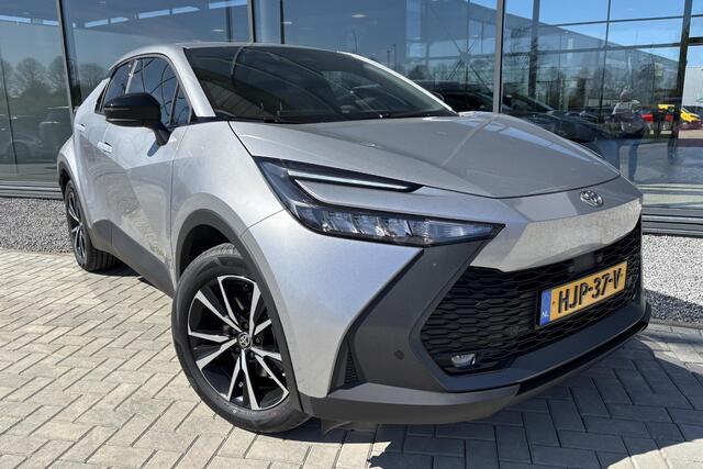 Toyota C-HR 2.0 Plug-in Hybrid 220 Business Plus Apple carplay, Android auto.