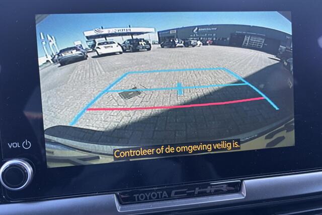 Toyota C-HR 2.0 Plug-in Hybrid 220 Business Plus Apple carplay, Android auto.