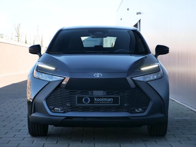 Toyota C-HR 1.8 Hybrid 140pk Dynamic Automaat Apple Carplay / Dodehoek / Camera / Stoelverwarming