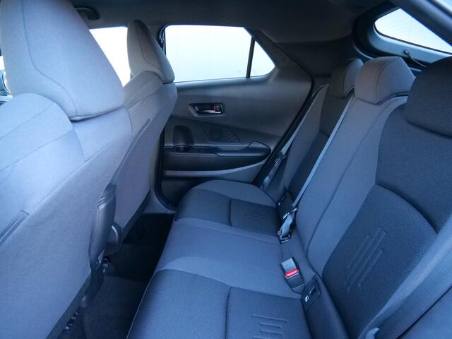 Toyota C-HR 1.8 Hybrid 140pk Dynamic Automaat Apple Carplay / Dodehoek / Camera / Stoelverwarming