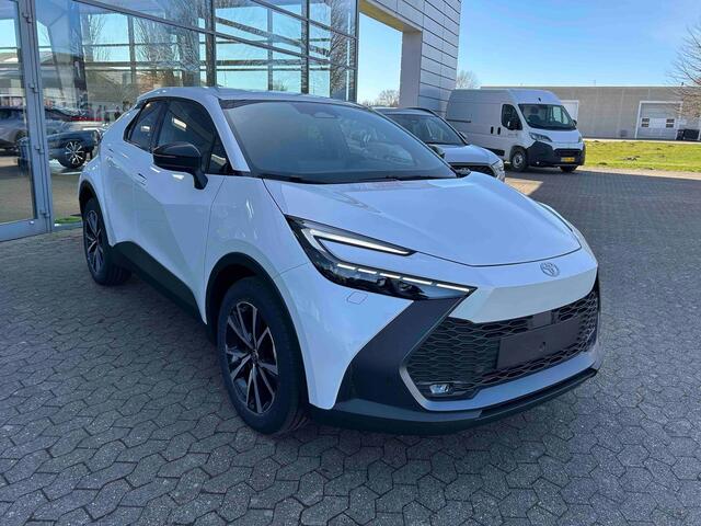 Toyota C-HR 2.0 Plug-in Hybrid 220 Dynamic |Navi|Carplay|Stoel en stuurverwarming|Camera|PDC V+A|Elektrische a.klep|