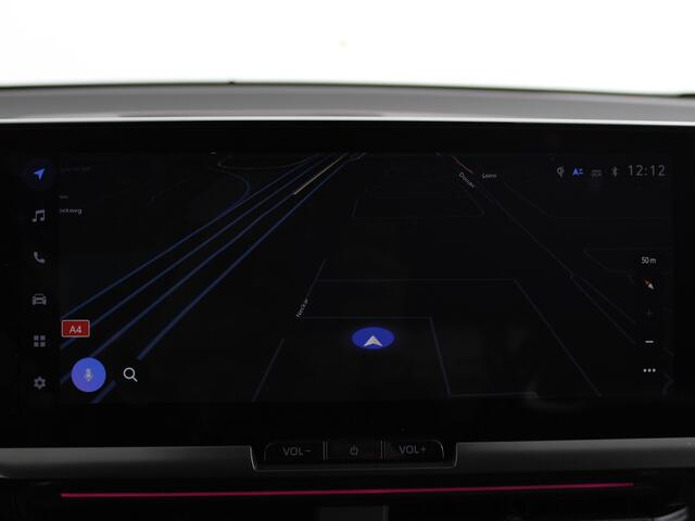 Toyota C-HR 2.0 Plug-in Hybrid 220 Executive