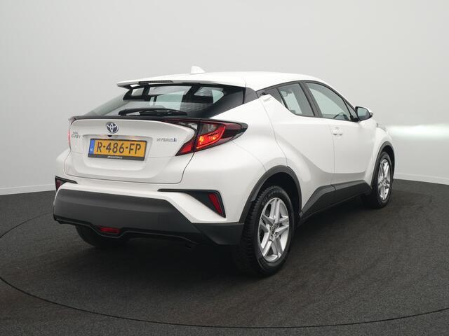 Toyota C-HR 1.8 Hybrid Business - RIJKLAARPRIJS - All seasonbanden - Achteruitrijcamera