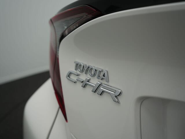 Toyota C-HR 1.8 Hybrid Business - RIJKLAARPRIJS - All seasonbanden - Achteruitrijcamera