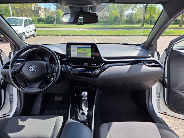 Toyota C-HR 1.8 Hybrid Dynamic