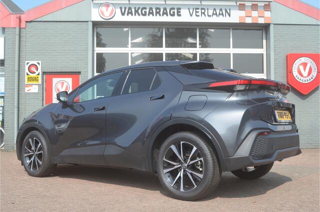 Toyota C-HR 1.8 Hybrid 140 Dynamic/groot scherm