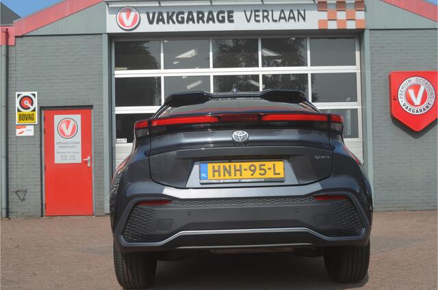 Toyota C-HR 1.8 Hybrid 140 Dynamic/groot scherm