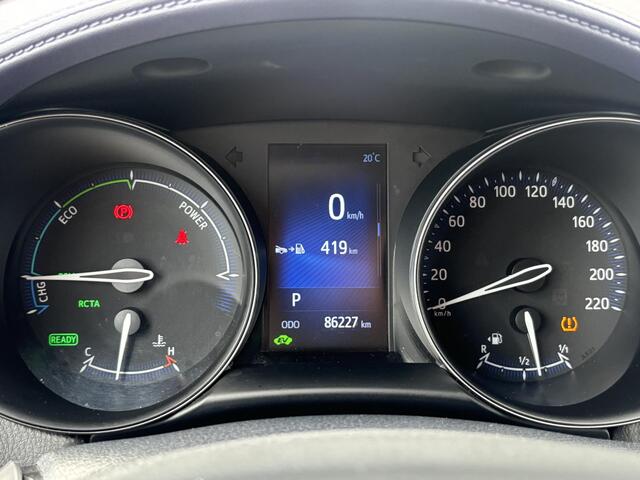 Toyota C-HR 1.8 Hybrid Bi-Tone | Leder | Stoelverwarming | Zomer + winterbanden | Parkeersensoren voor en achter | Toyota Garantie tot 2028!