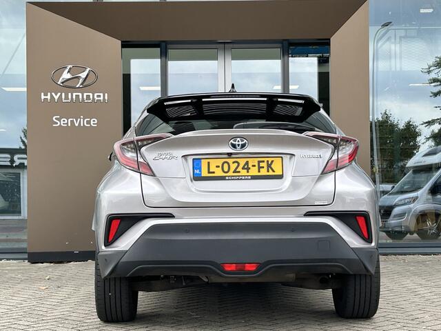 Toyota C-HR 1.8 Hybrid Bi-Tone