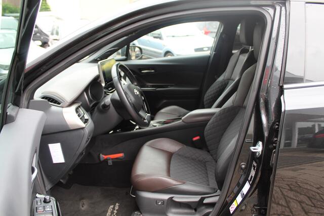 Toyota C-HR 1.8 Hybrid Executive Ultimate