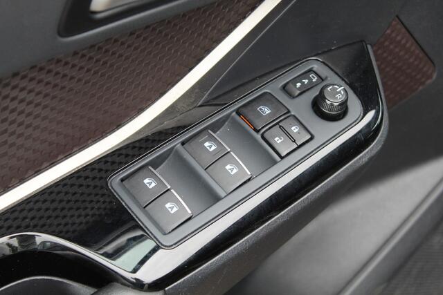 Toyota C-HR 1.8 Hybrid Executive Ultimate