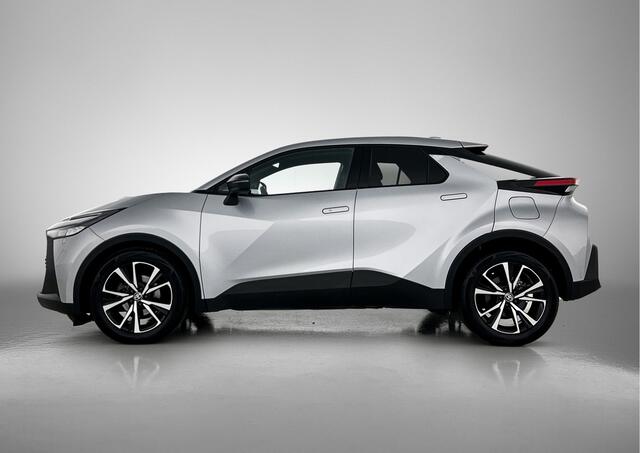 Toyota C-HR 1.8 Hybrid 140 First Edition Limited | Winterpakket | Koplampsproeiers |