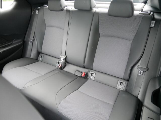 Toyota C-HR 1.8 Hybrid Premium, Automaat, Carplay, Lage KM